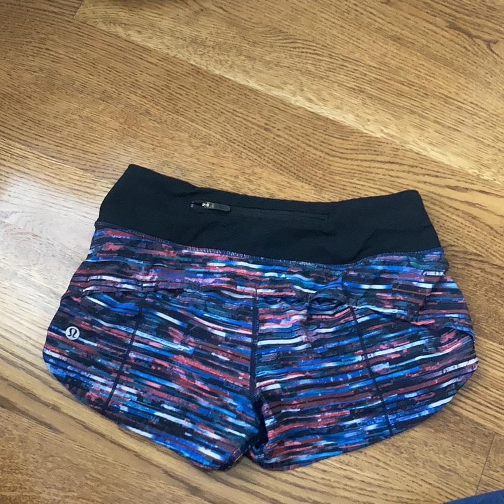 Lululemon Speed Up Shorts!!